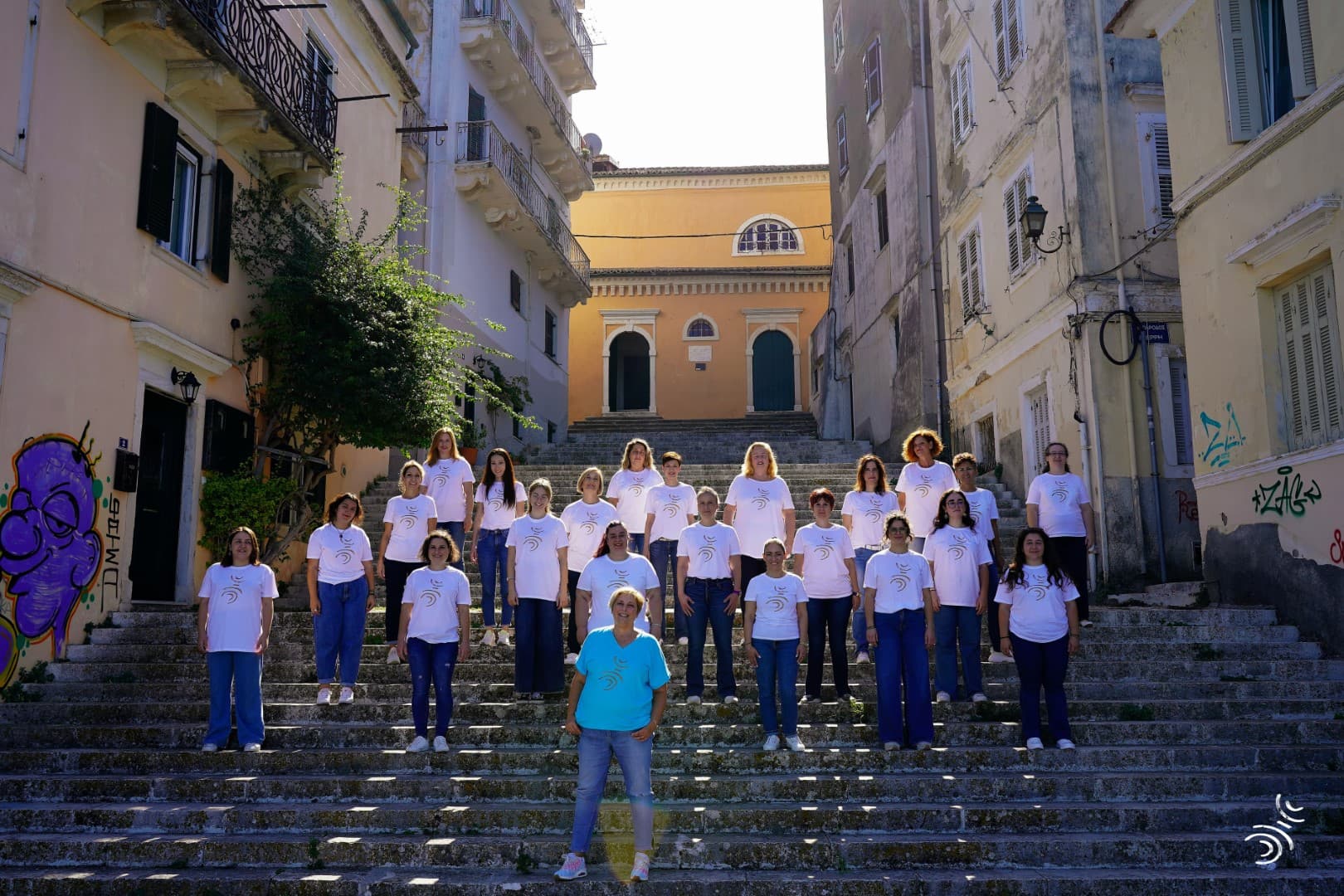 WOMEN'S CHOIR 